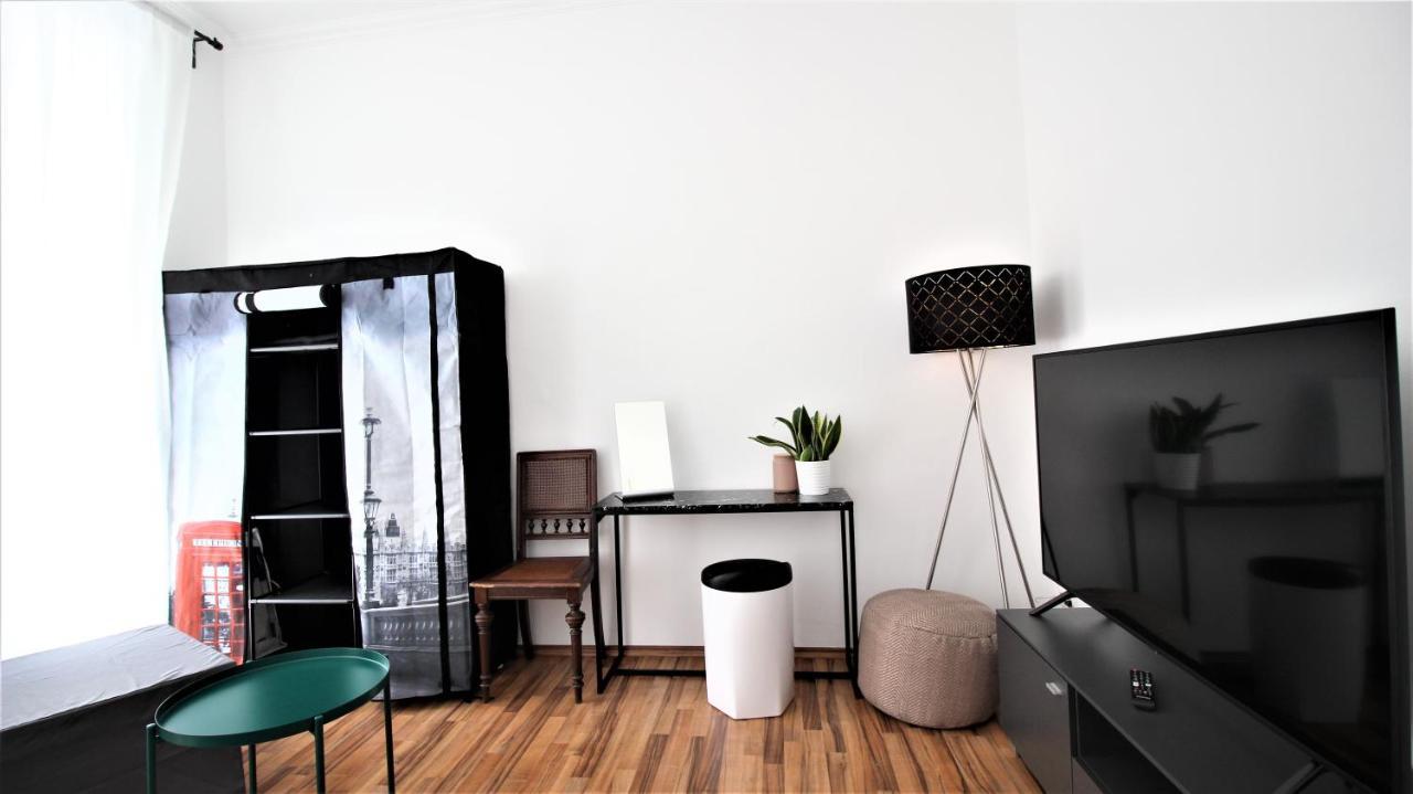 ➤Private Room - Heart Of Downtown With Terrace 뷔르츠부르크 외부 사진