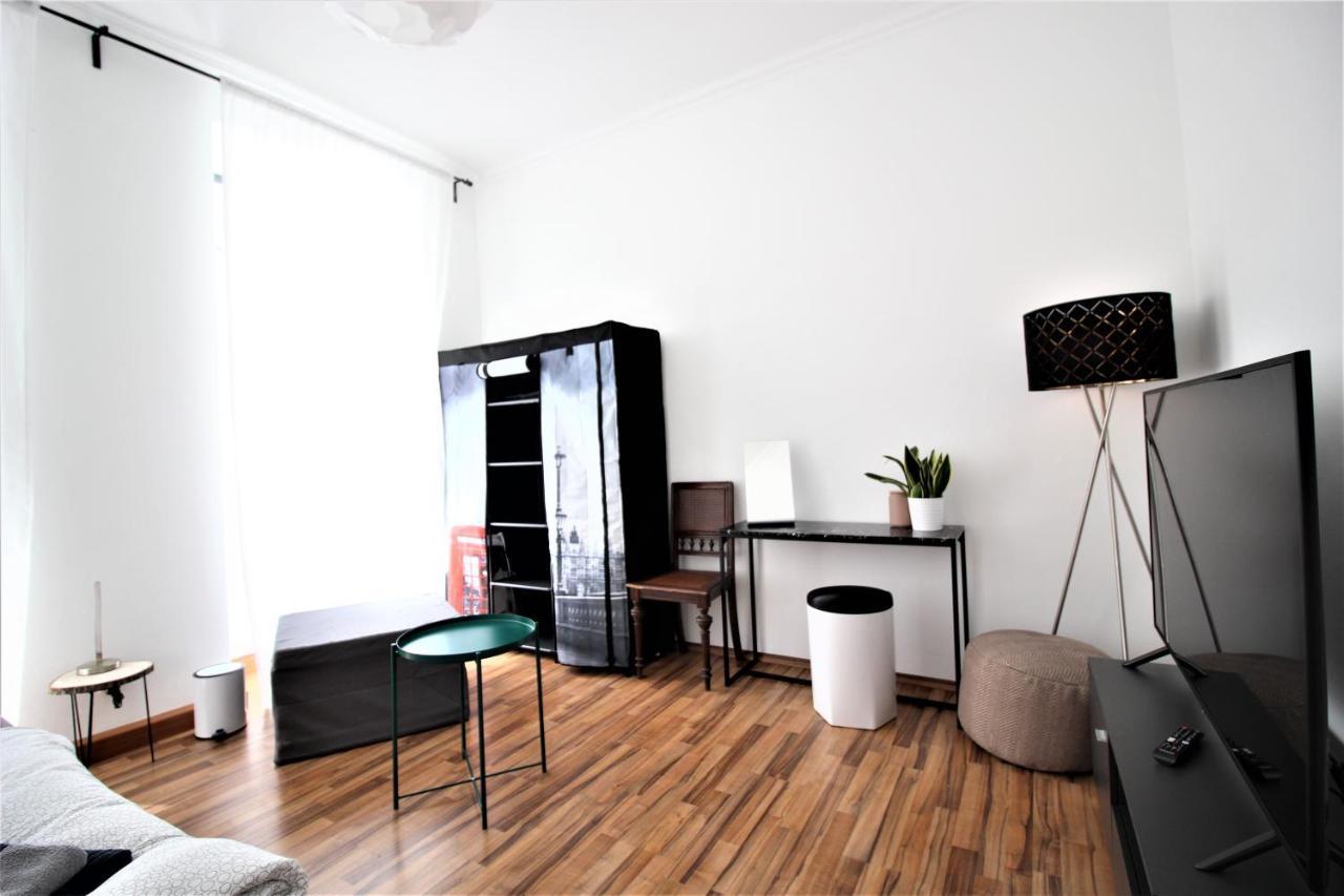 ➤Private Room - Heart Of Downtown With Terrace 뷔르츠부르크 외부 사진